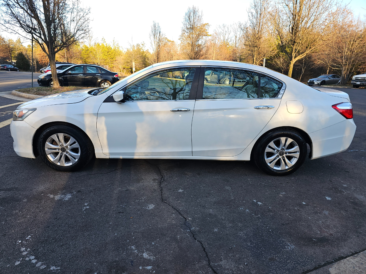 Honda Accord LX Sedan CVT 2013
