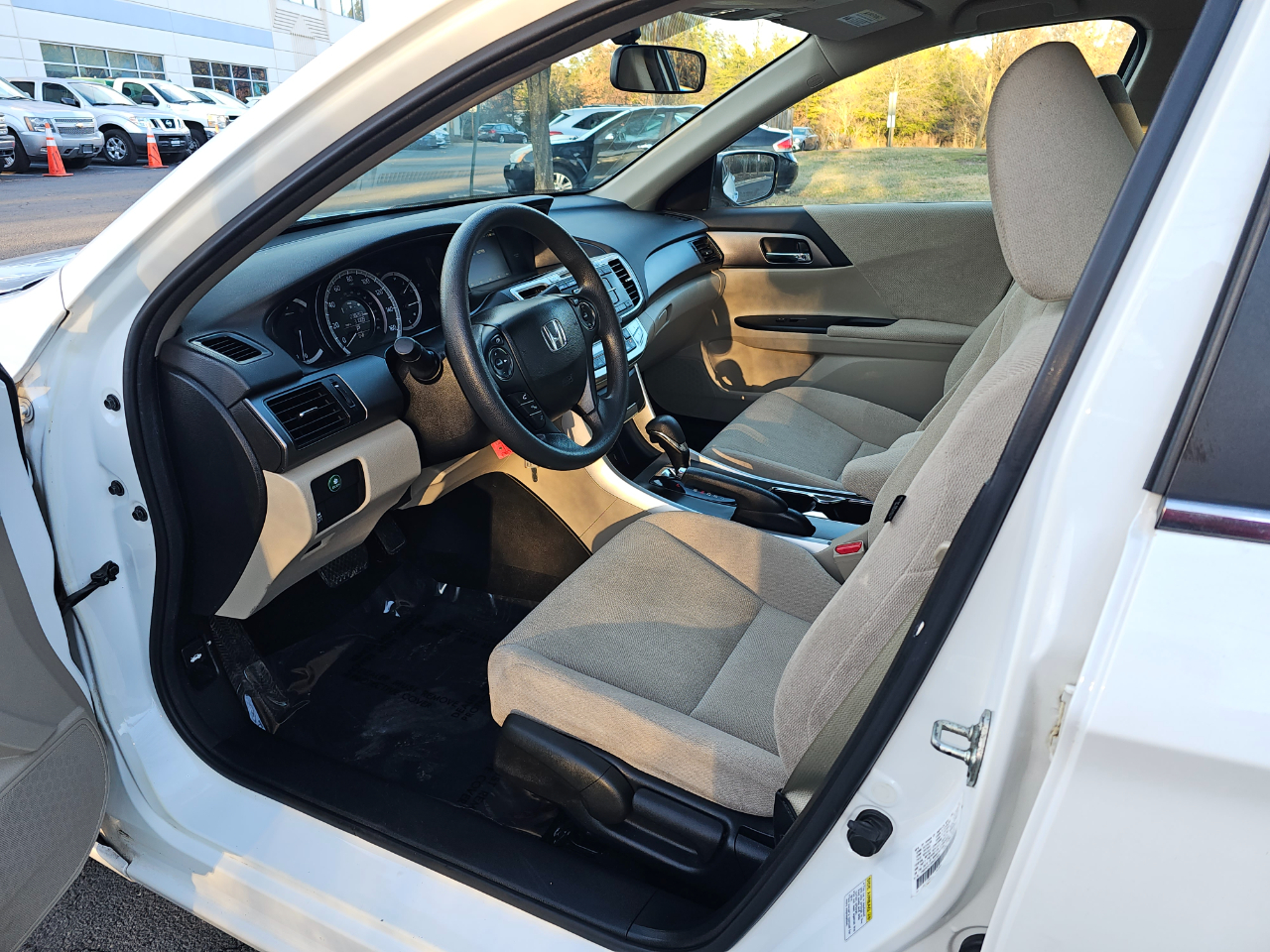 Honda Accord LX Sedan CVT 2013