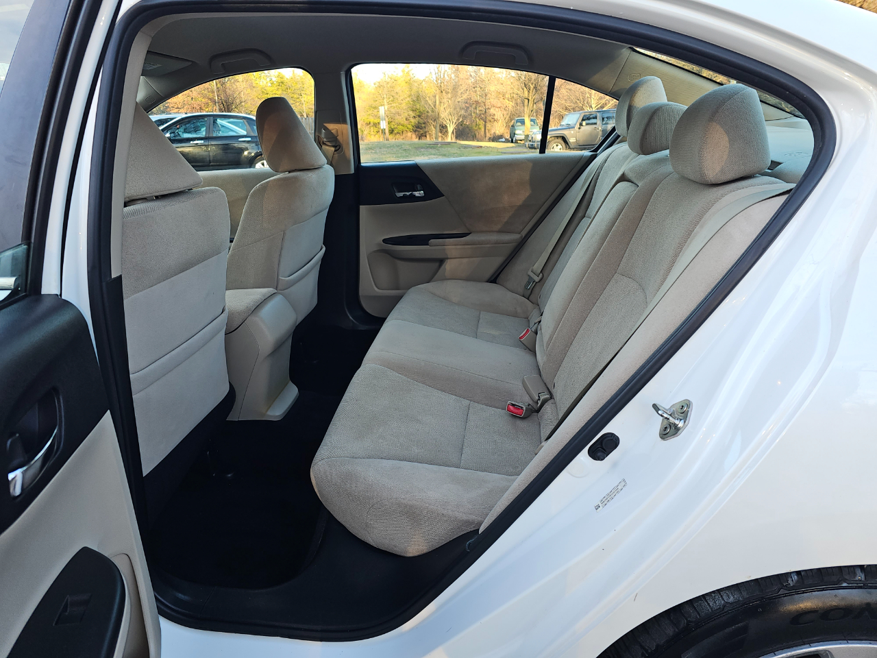 Honda Accord LX Sedan CVT 2013