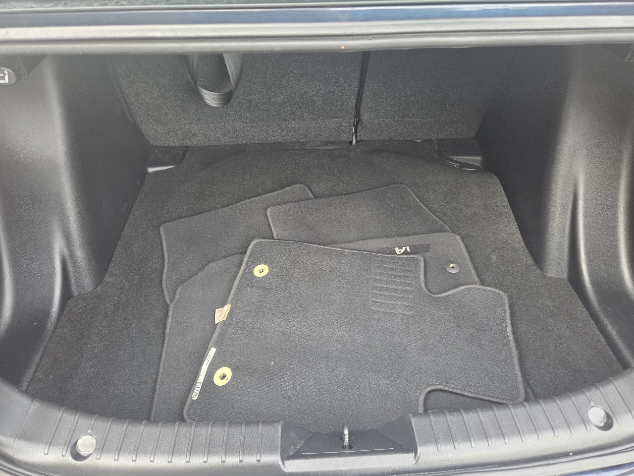 Toyota Yaris iA 6A 2018