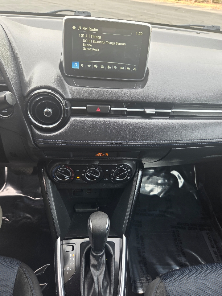 Toyota Yaris iA 6A 2018