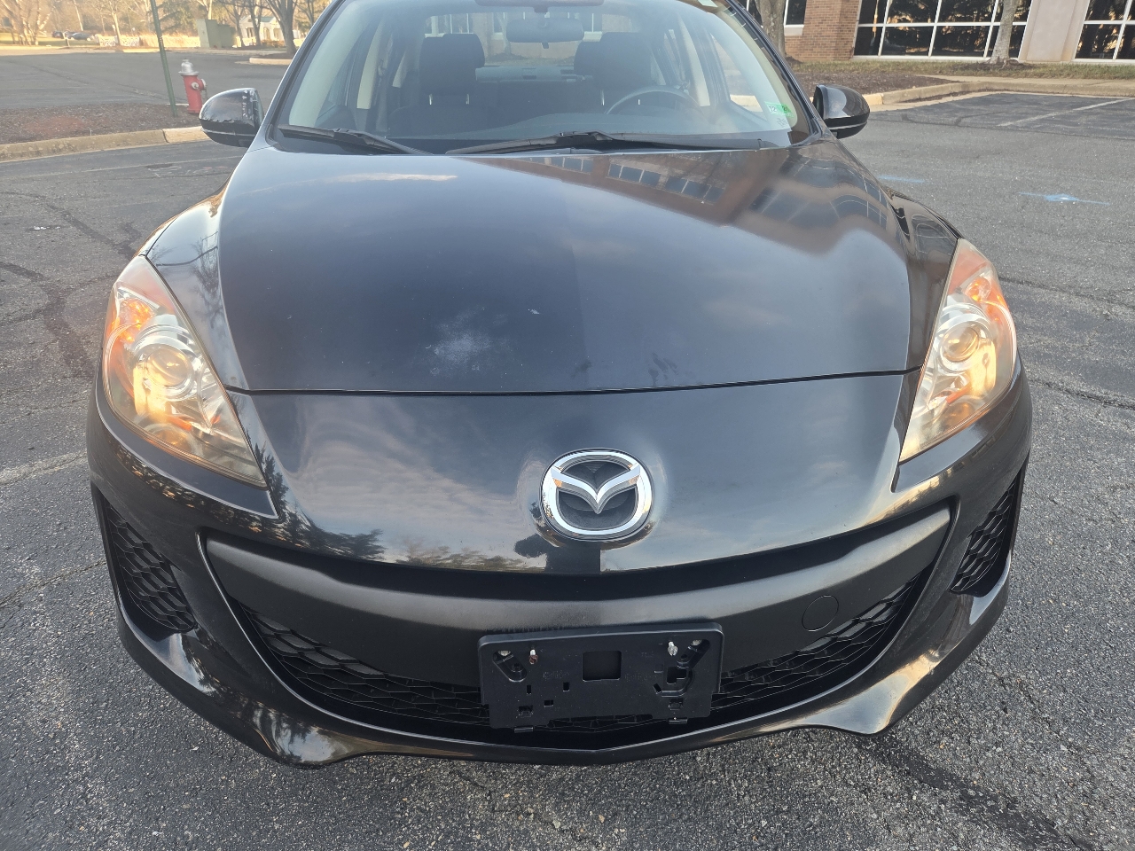 Mazda MAZDA3 i SV AT 4-Door 2013