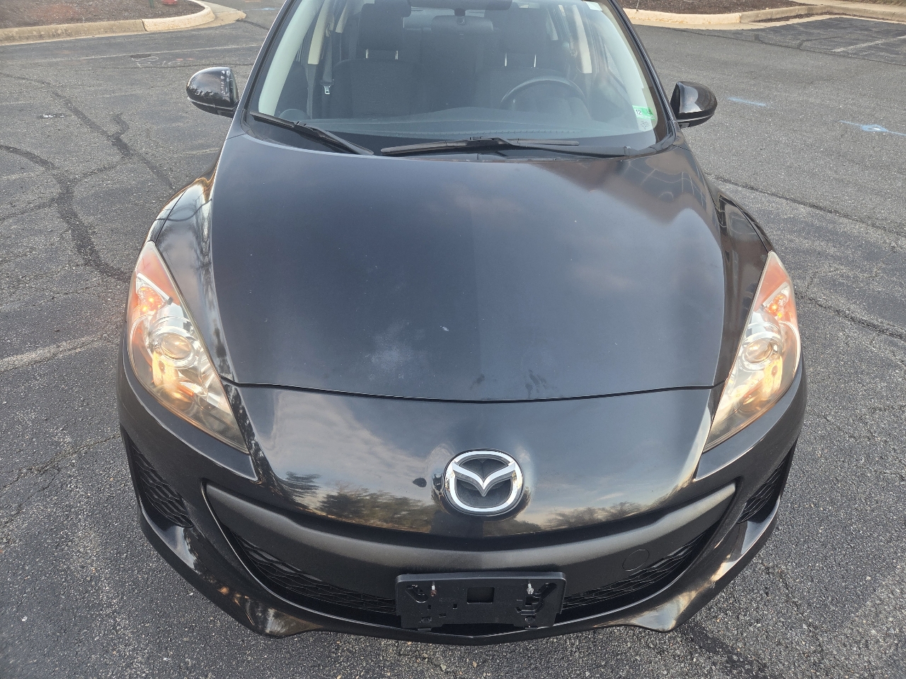 Mazda MAZDA3 i SV AT 4-Door 2013