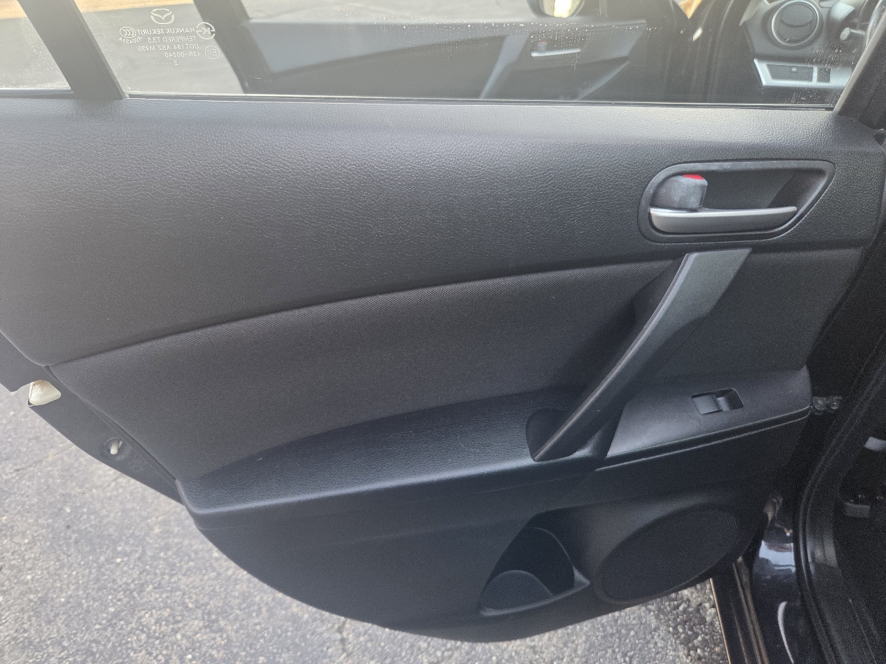 Mazda MAZDA3 i SV AT 4-Door 2013