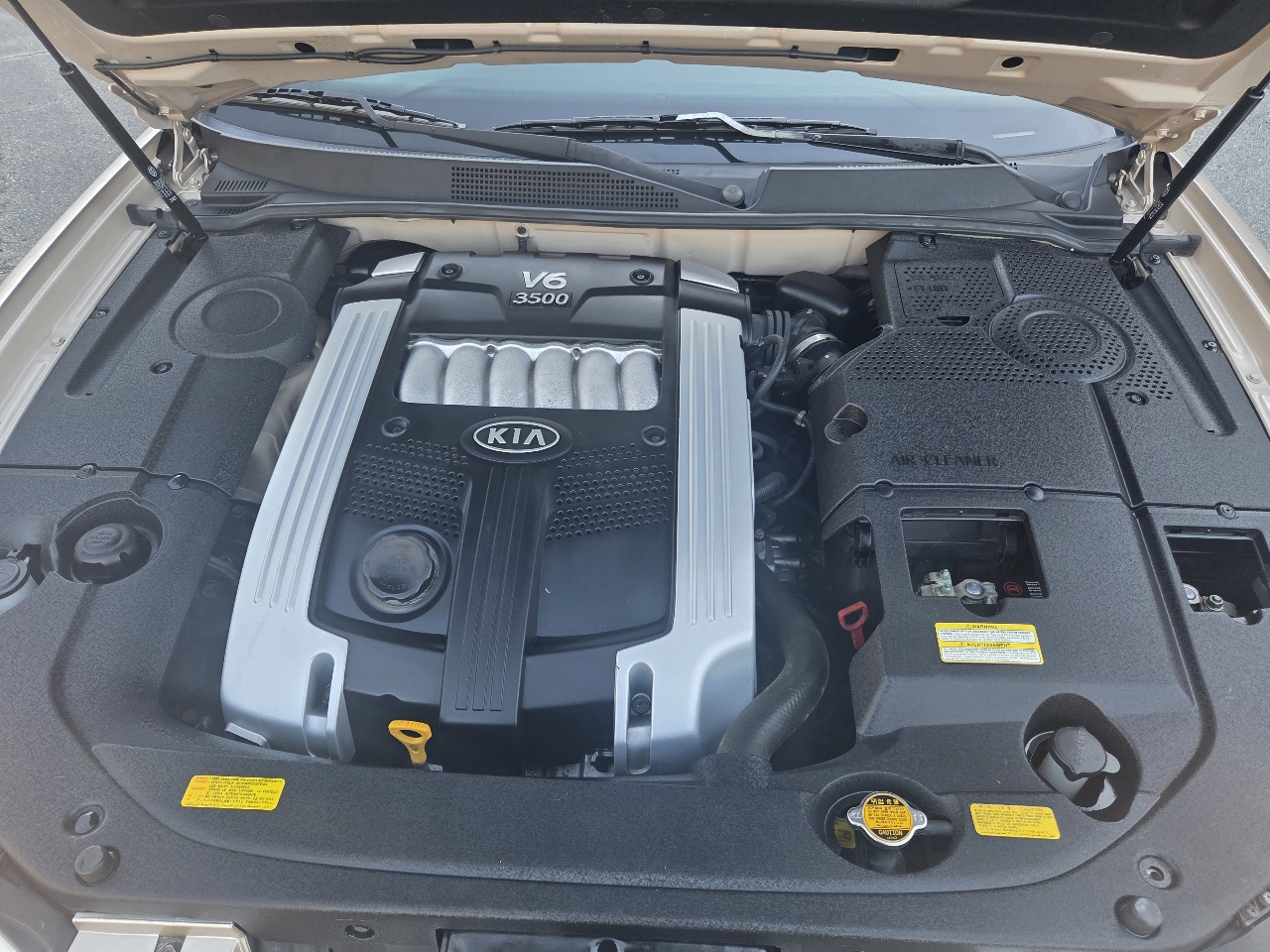 Kia Amanti Sedan 2004