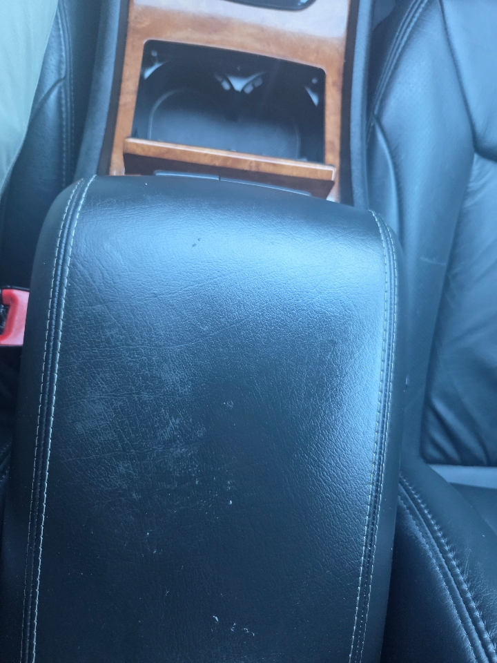 Kia Amanti Sedan 2004