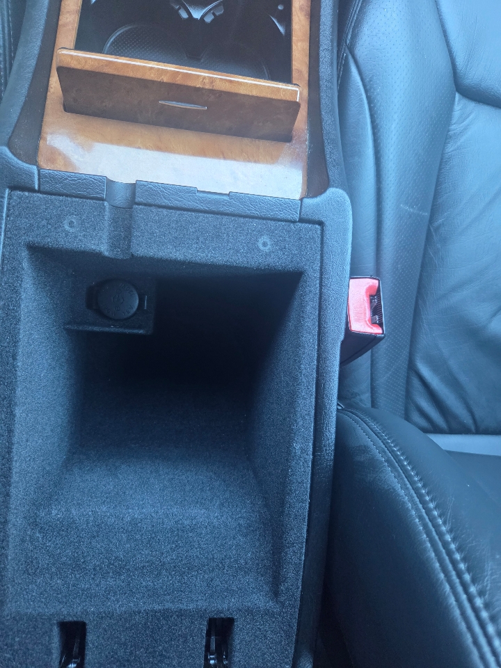 Kia Amanti Sedan 2004