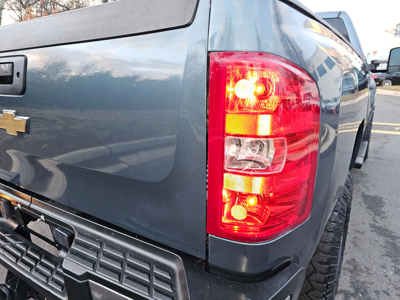 Chevrolet Silverado 3500HD Work Truck Long Box 4WD 2011