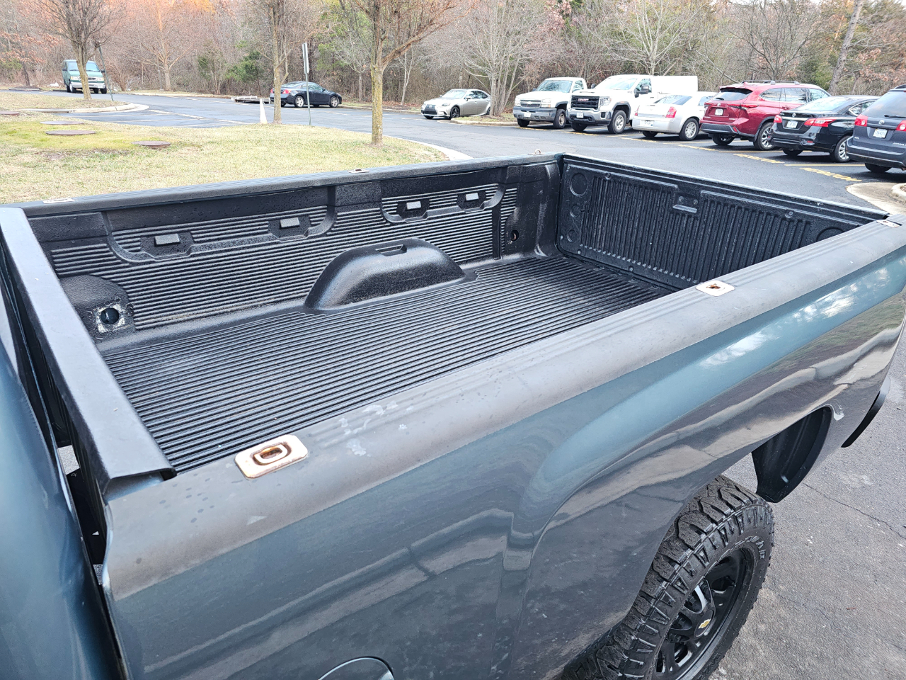 Chevrolet Silverado 3500HD Work Truck Long Box 4WD 2011