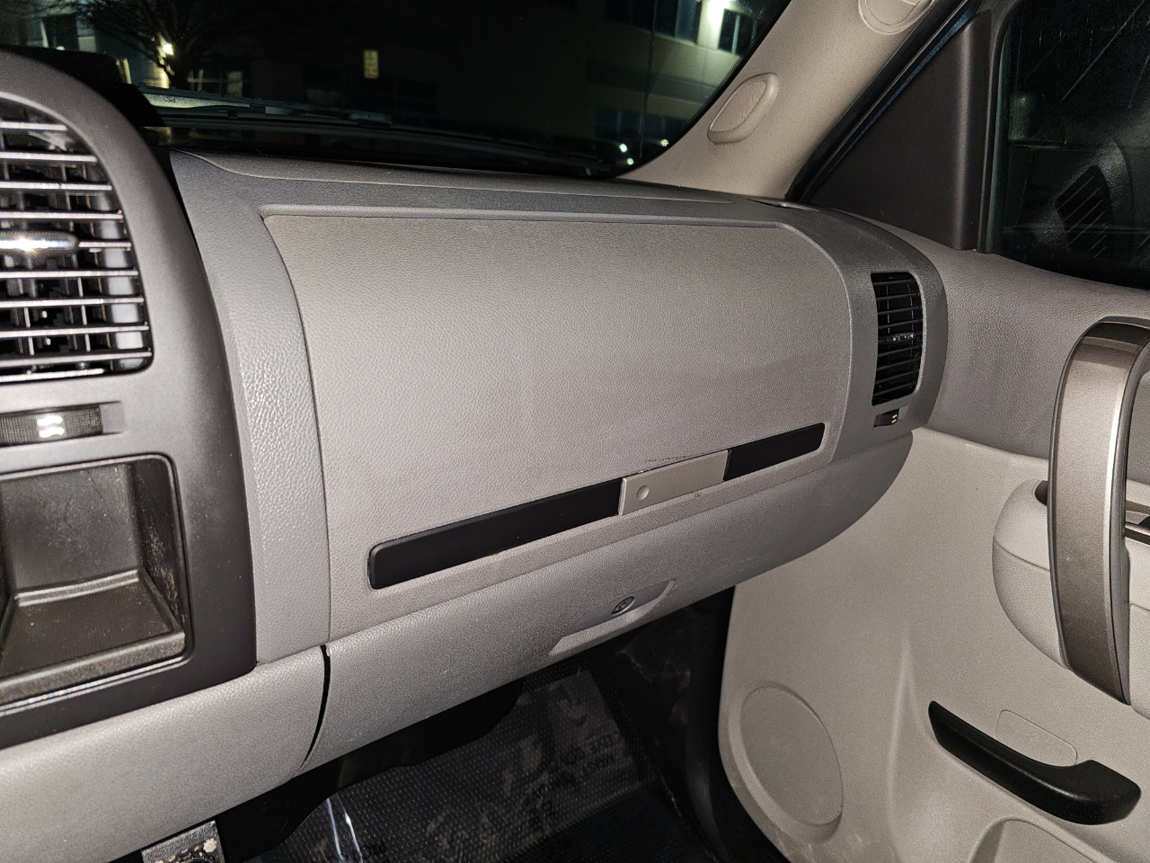 Chevrolet Silverado 3500HD Work Truck Long Box 4WD 2011