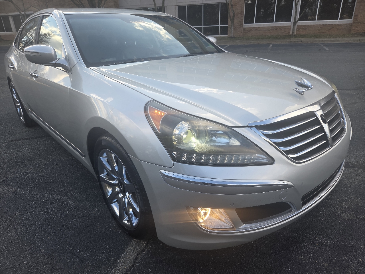 Hyundai Equus Ultimate 2013
