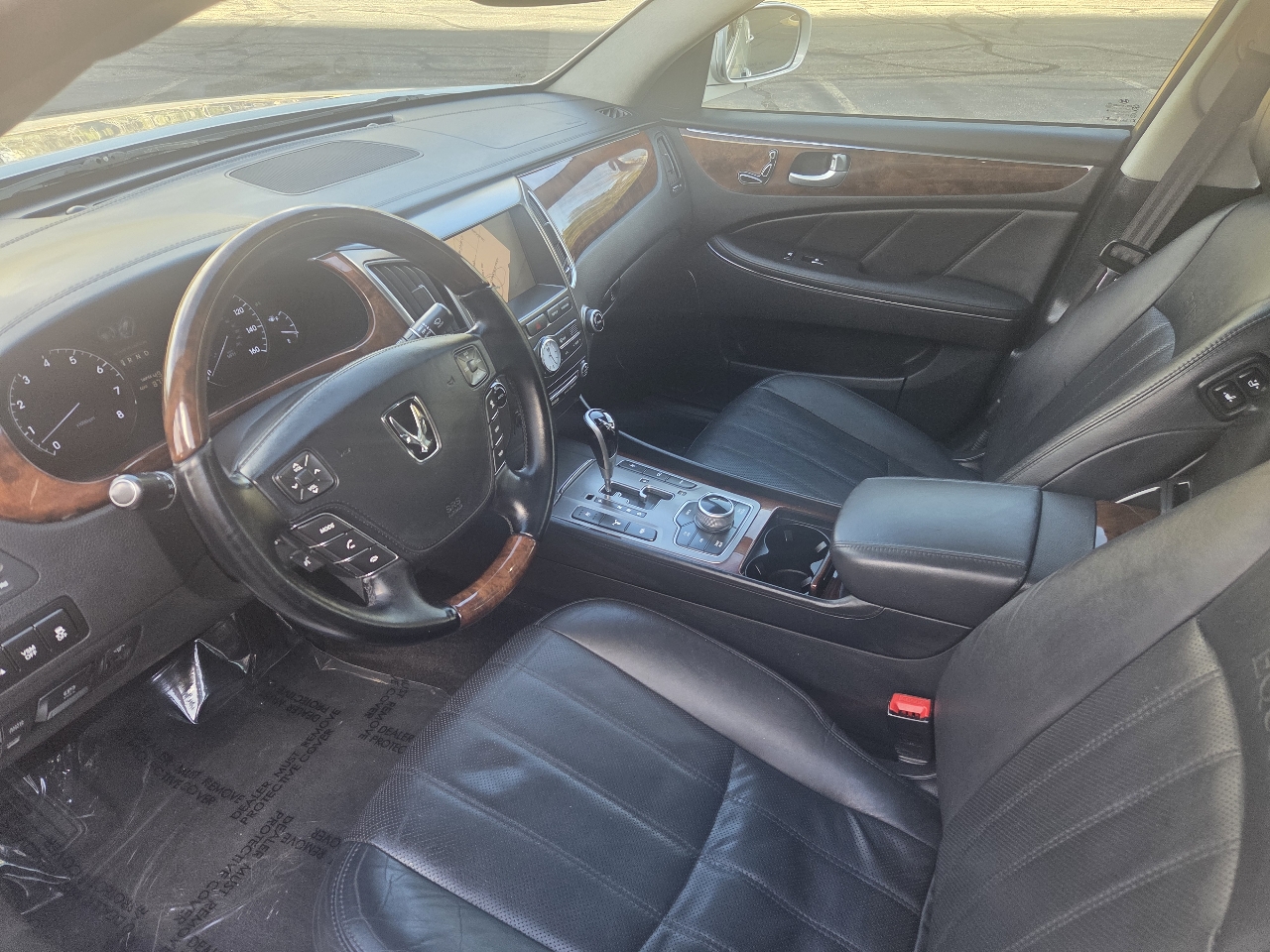 Hyundai Equus Ultimate 2013