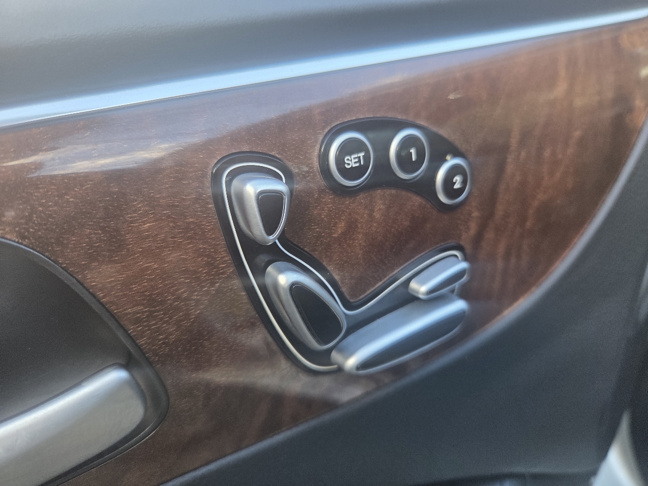 Hyundai Equus Ultimate 2013