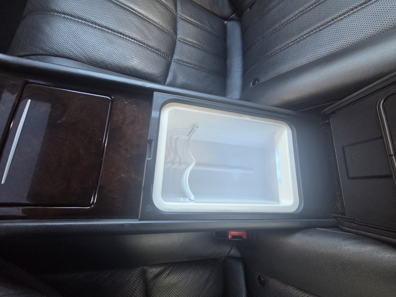 Hyundai Equus Ultimate 2013