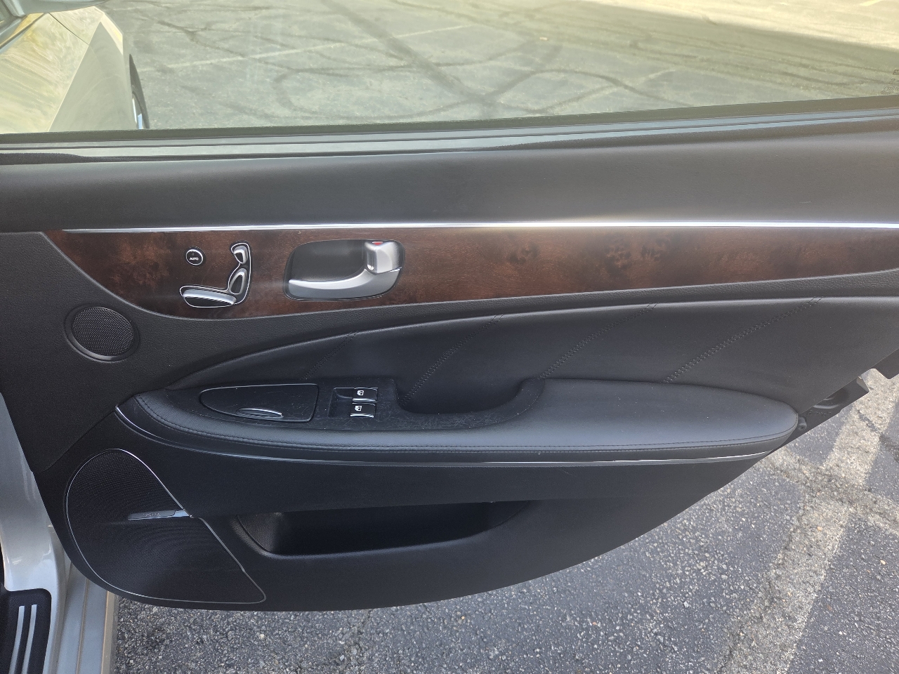 Hyundai Equus Ultimate 2013