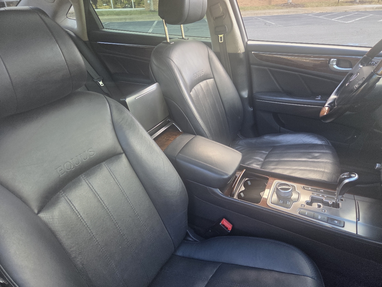 Hyundai Equus Ultimate 2013