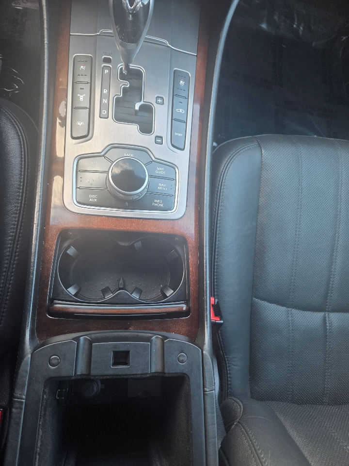 Hyundai Equus Ultimate 2013