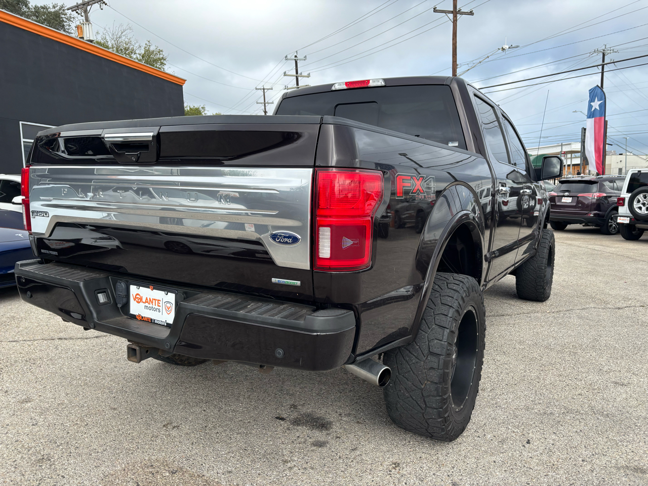 Ford F-150 Platinum SuperCrew 5.5-ft. Bed 4WD 2018