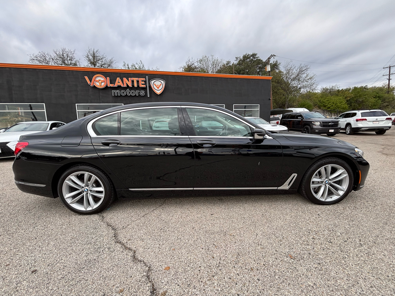 2018 Bmw 750i / B7 xDrive Sedan photo 2