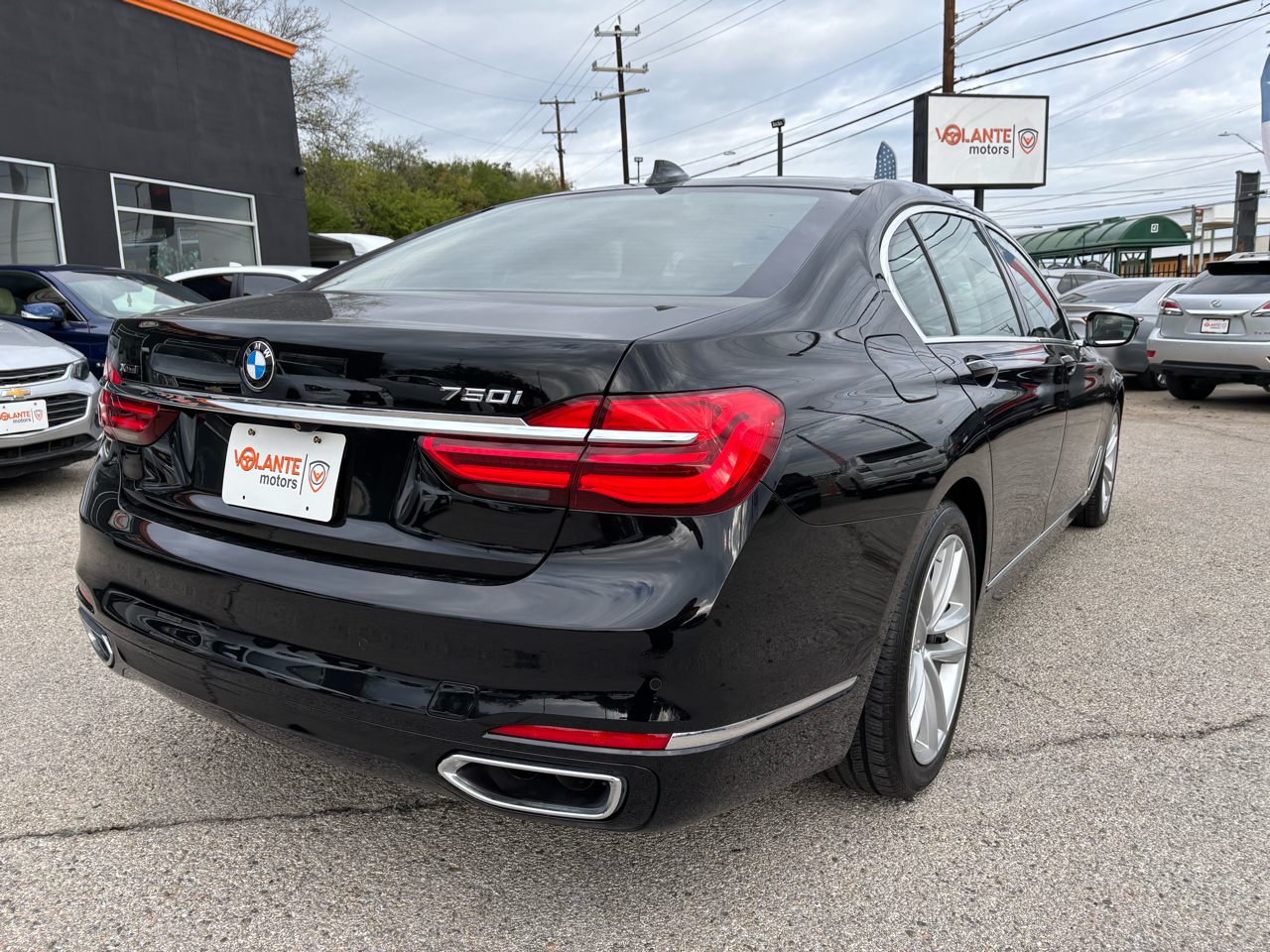 2018 Bmw 750i / B7 xDrive Sedan photo 3