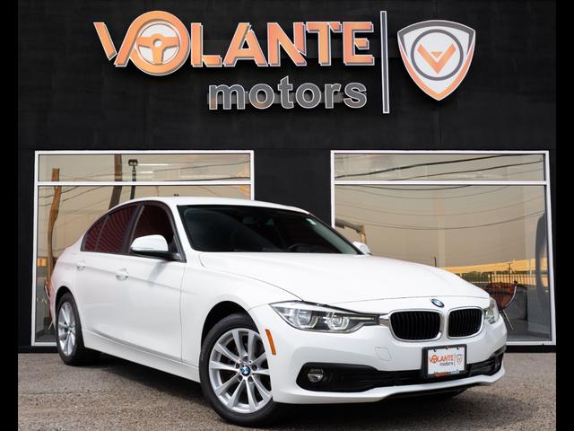 White 2018 BMW 3 Series 320i Sedan RWD Sedan Rear-Wheel Drive 6-Speed Manual