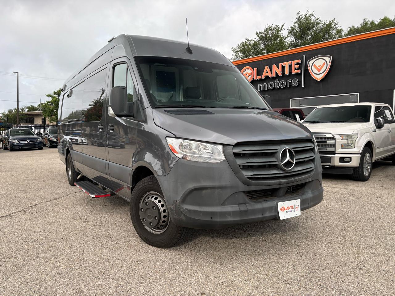 2022 Mercedes-Benz Sprinter Cargo Van 4500 High Roof V6 170" Extended RWD
