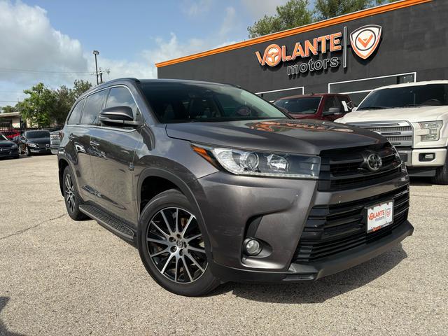Gray 2017 Toyota Highlander SUV / Crossover All-Wheel Drive Automatic