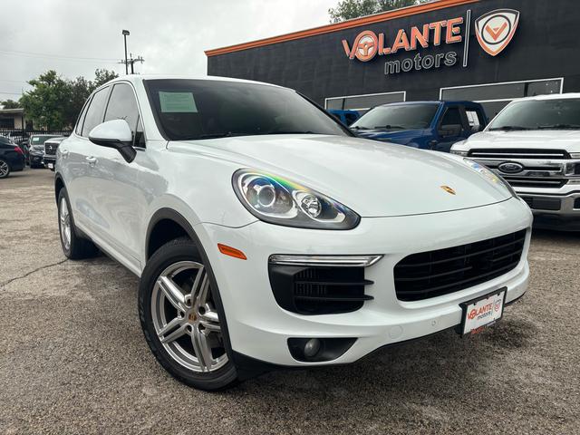 White 2018 Porsche Cayenne SUV / Crossover All-Wheel Drive Automatic