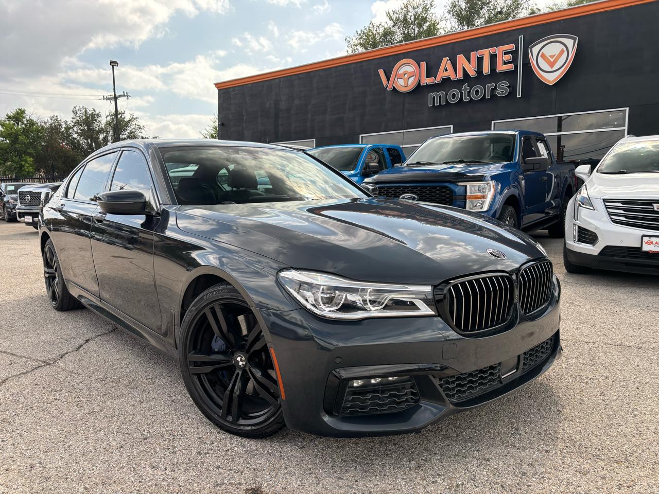 2019 BMW 7 Series 750i Sedan