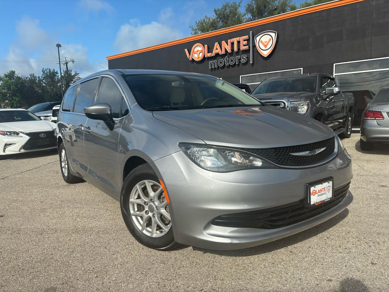 2017 Chrysler Pacifica LX FWD