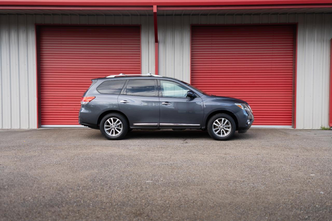 Nissan Pathfinder photo 7