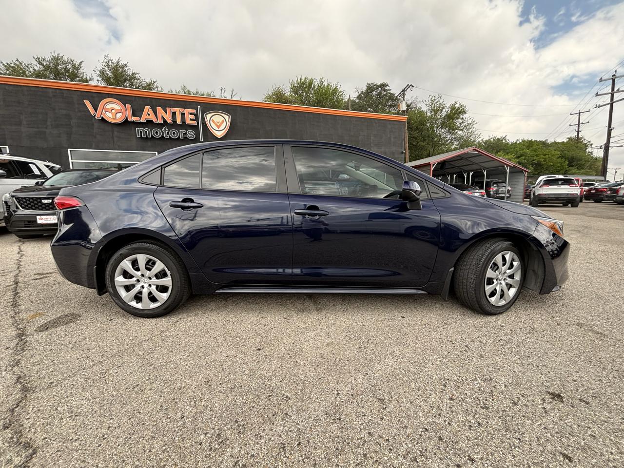 Toyota Corolla photo 2