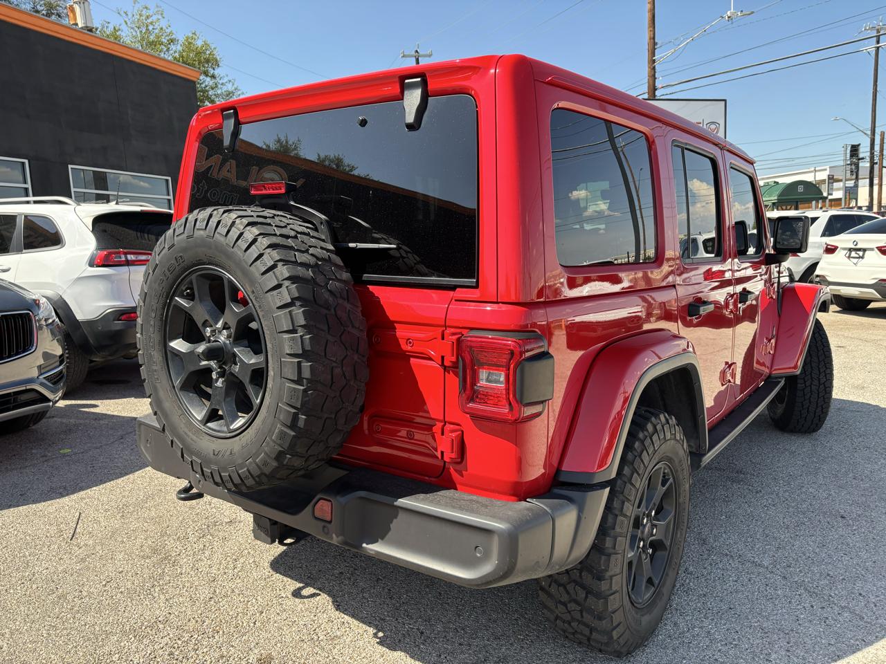 Jeep Wrangler photo 3