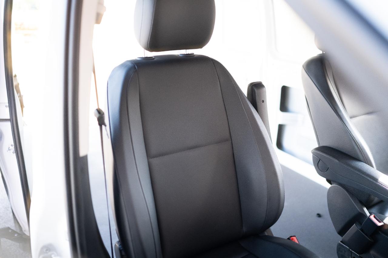 Mercedes-Benz Metris photo 15