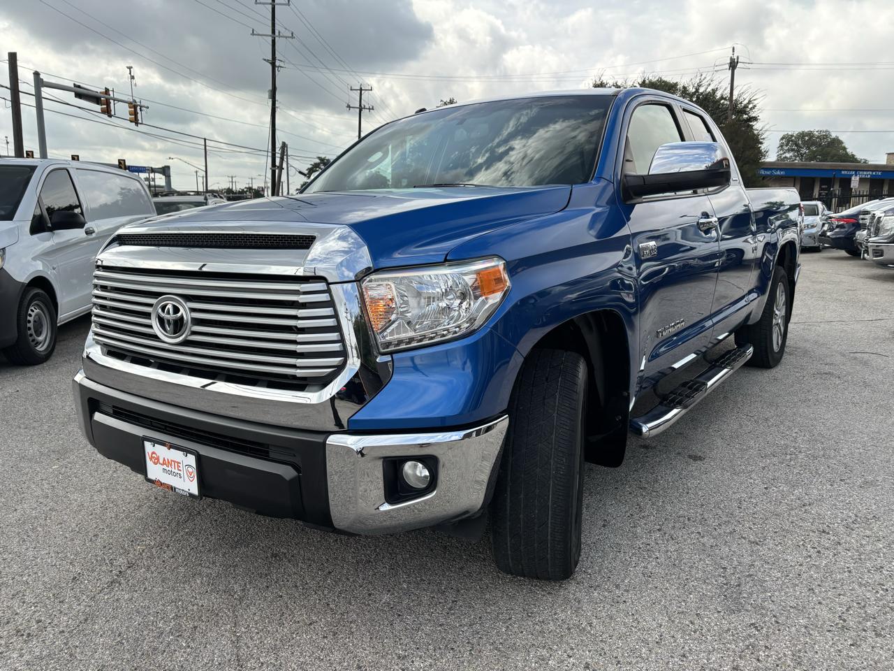 Toyota Tundra photo 7