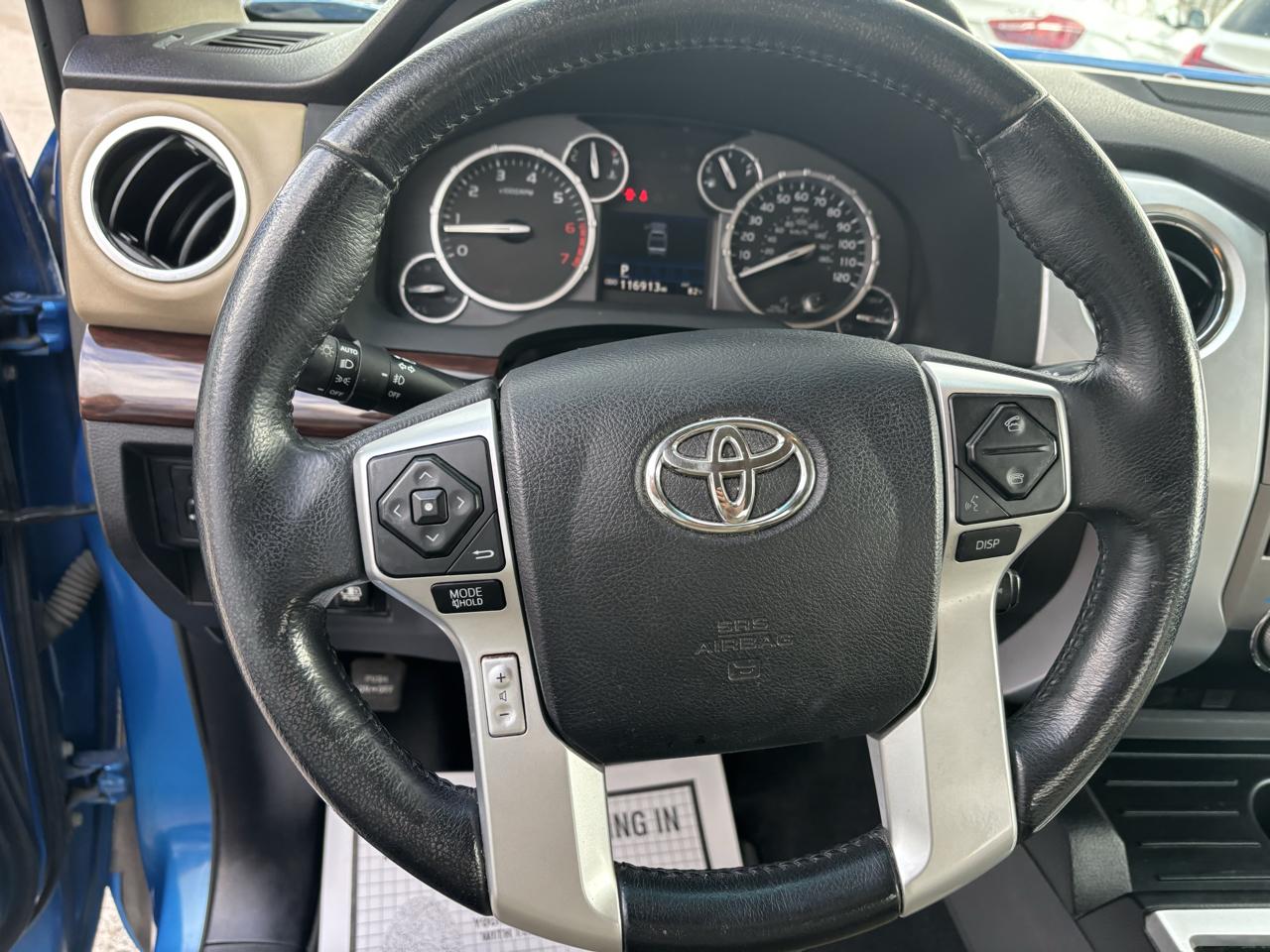 Toyota Tundra photo 10