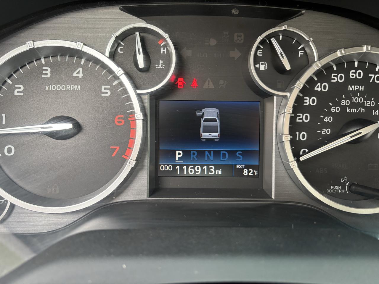 Toyota Tundra photo 11