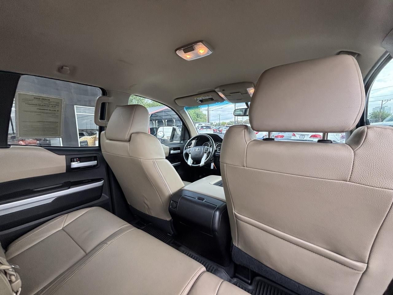Toyota Tundra photo 16
