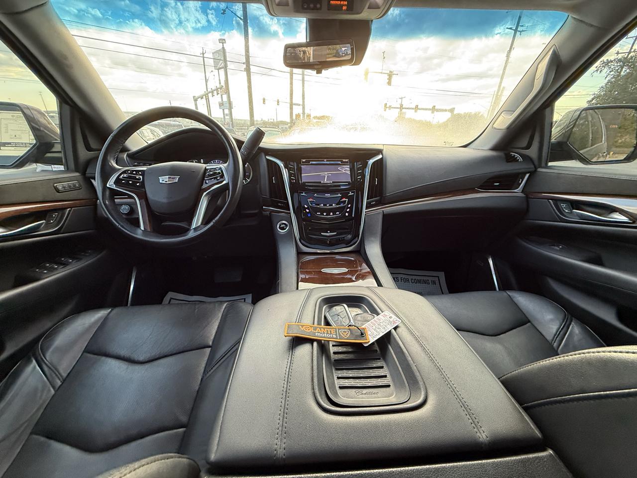Cadillac Escalade 4WD 4dr Premium Luxury 2018