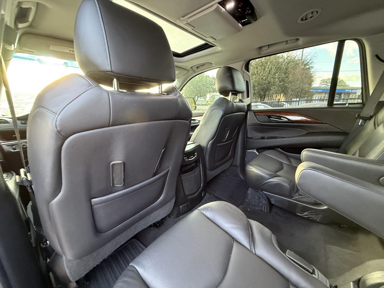 Cadillac Escalade 4WD 4dr Premium Luxury 2018