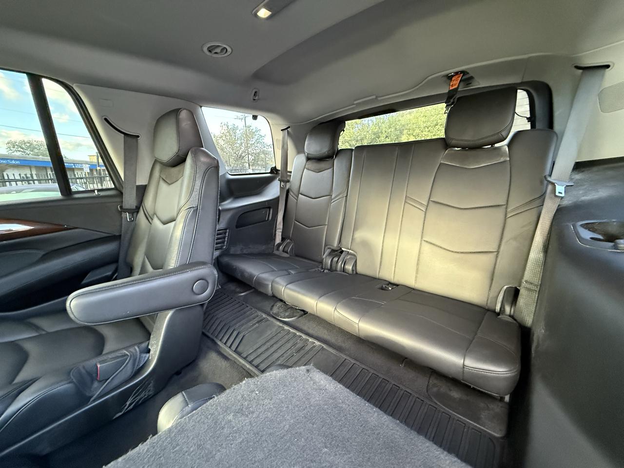 Cadillac Escalade 4WD 4dr Premium Luxury 2018
