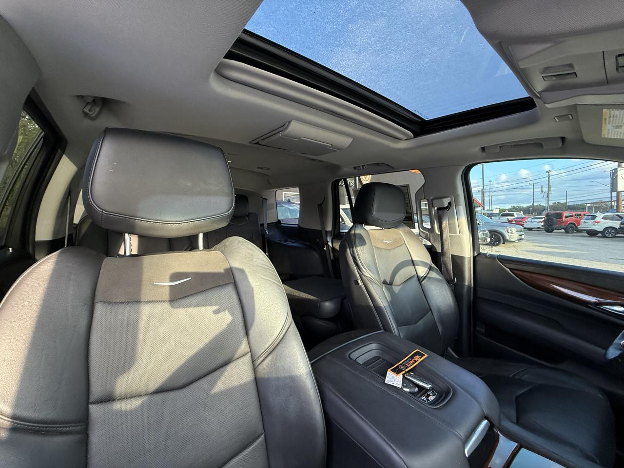 Cadillac Escalade 4WD 4dr Premium Luxury 2018