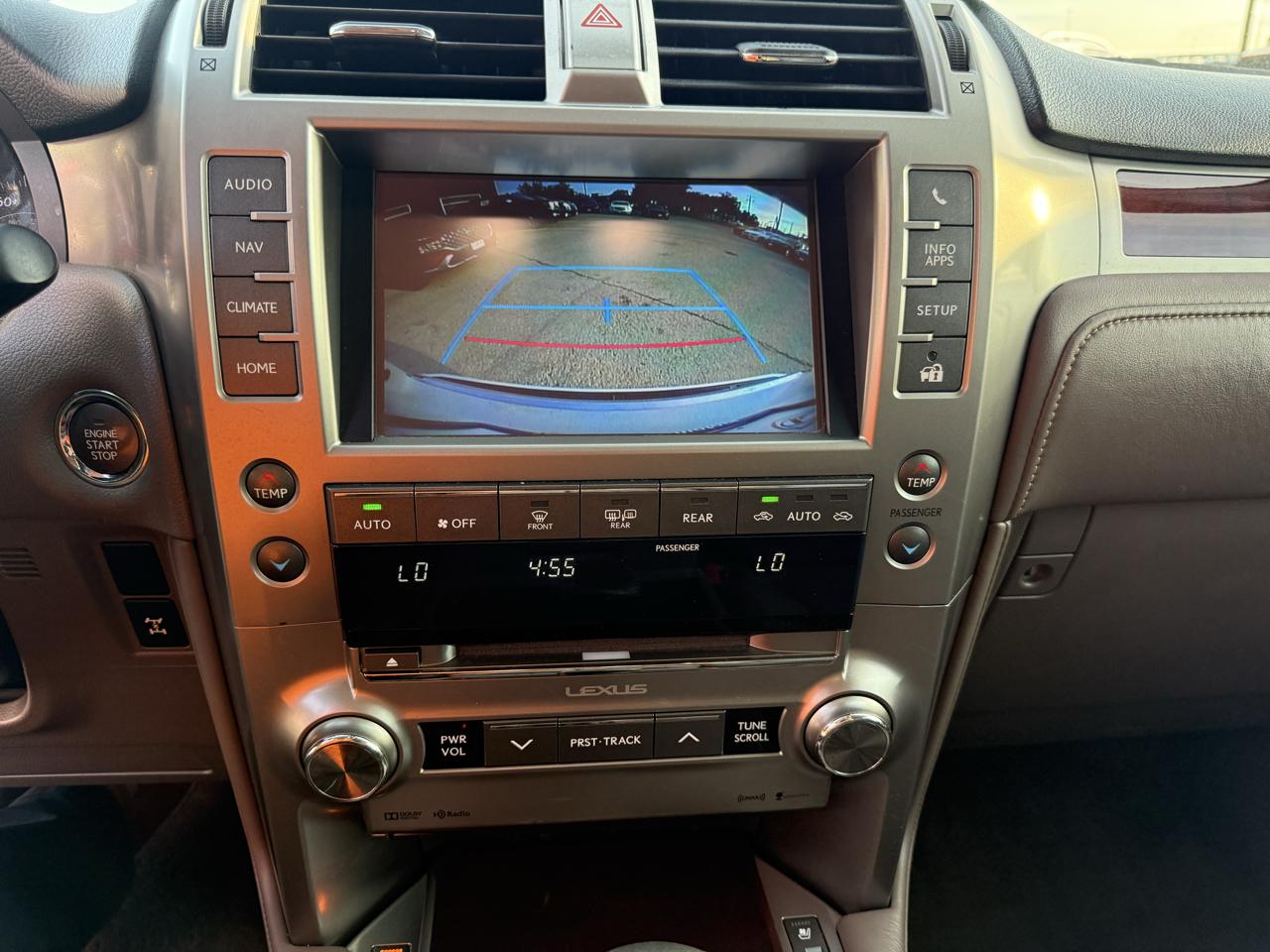Lexus GX photo 13