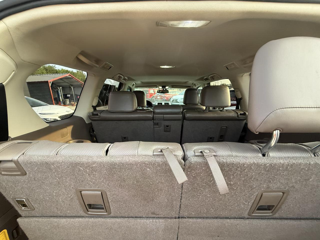 Lexus GX photo 18