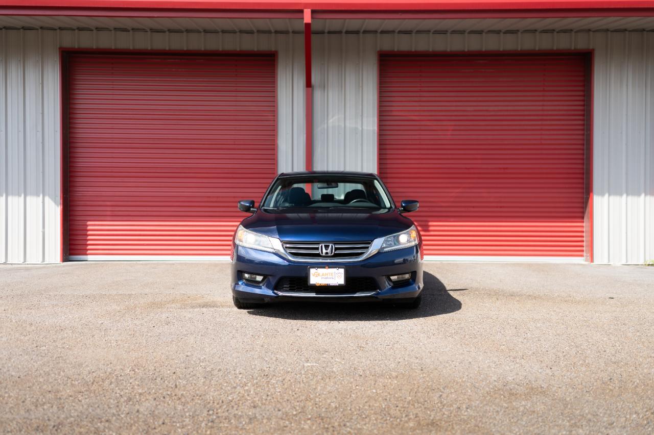 Honda Accord photo 2