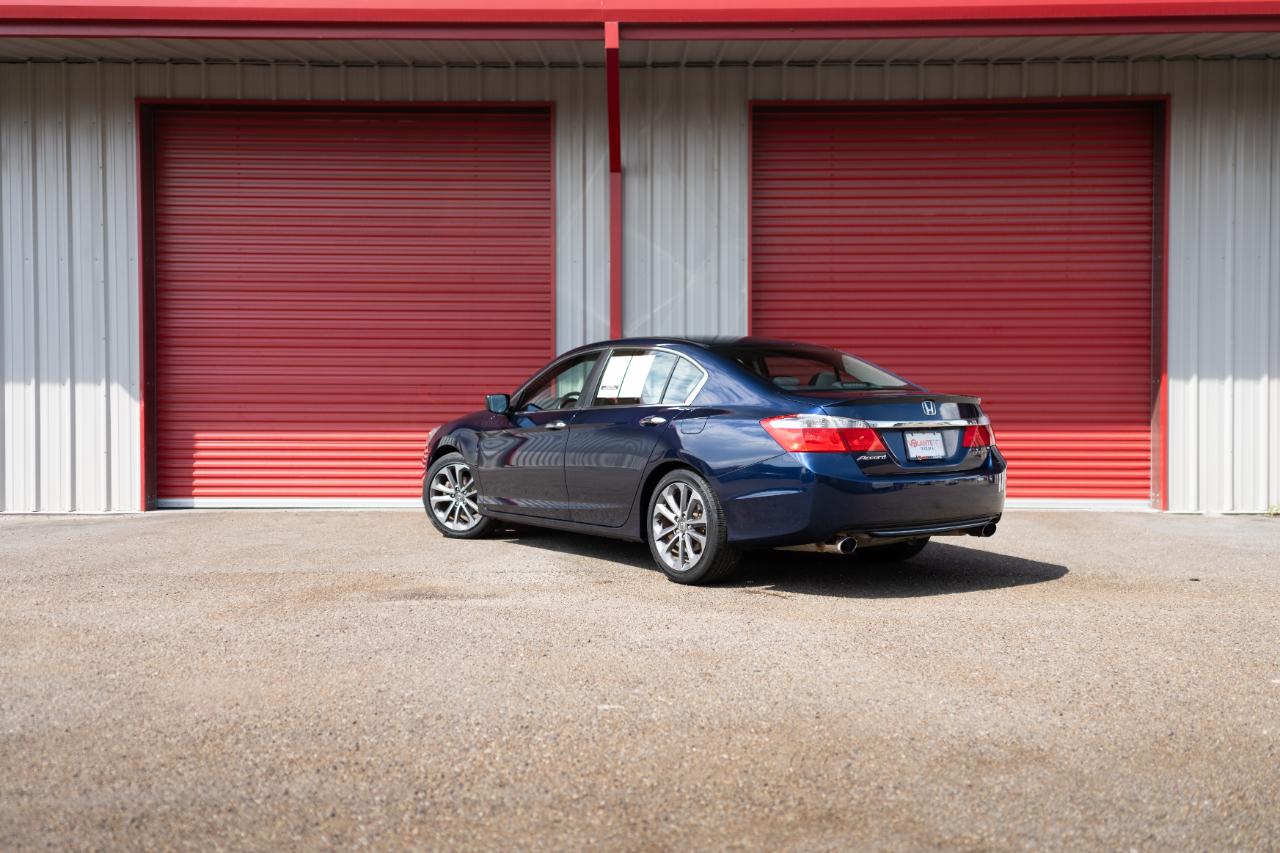 Honda Accord photo 4