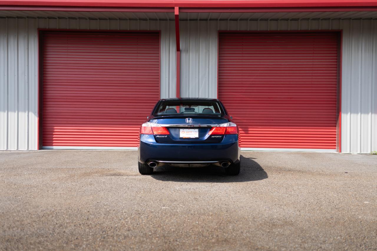 Honda Accord photo 5