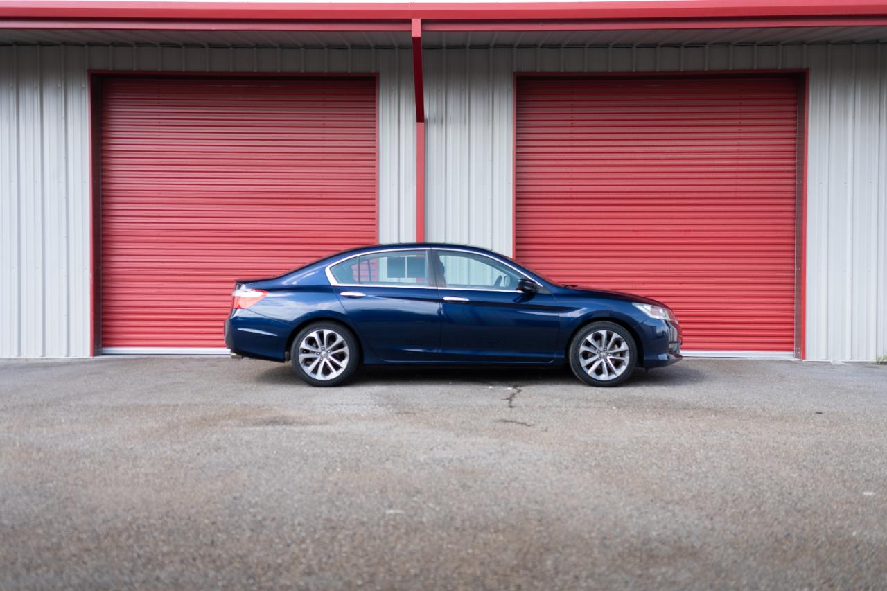 Honda Accord photo 7