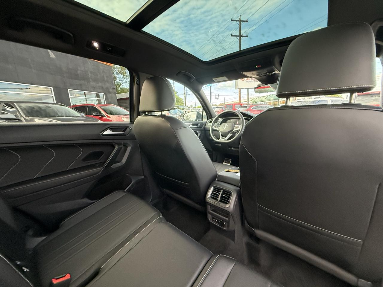 Volkswagen Tiguan photo 18
