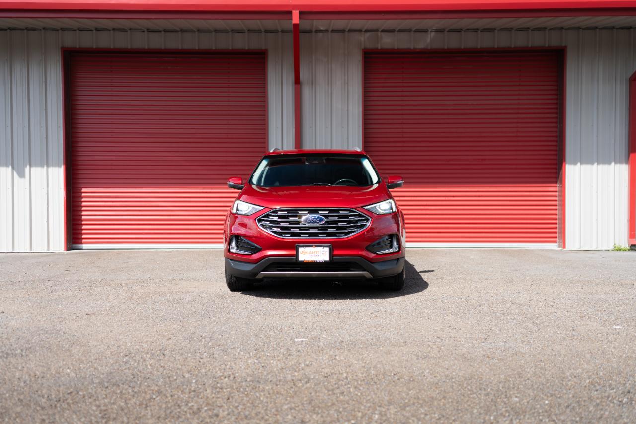Ford Edge photo 2